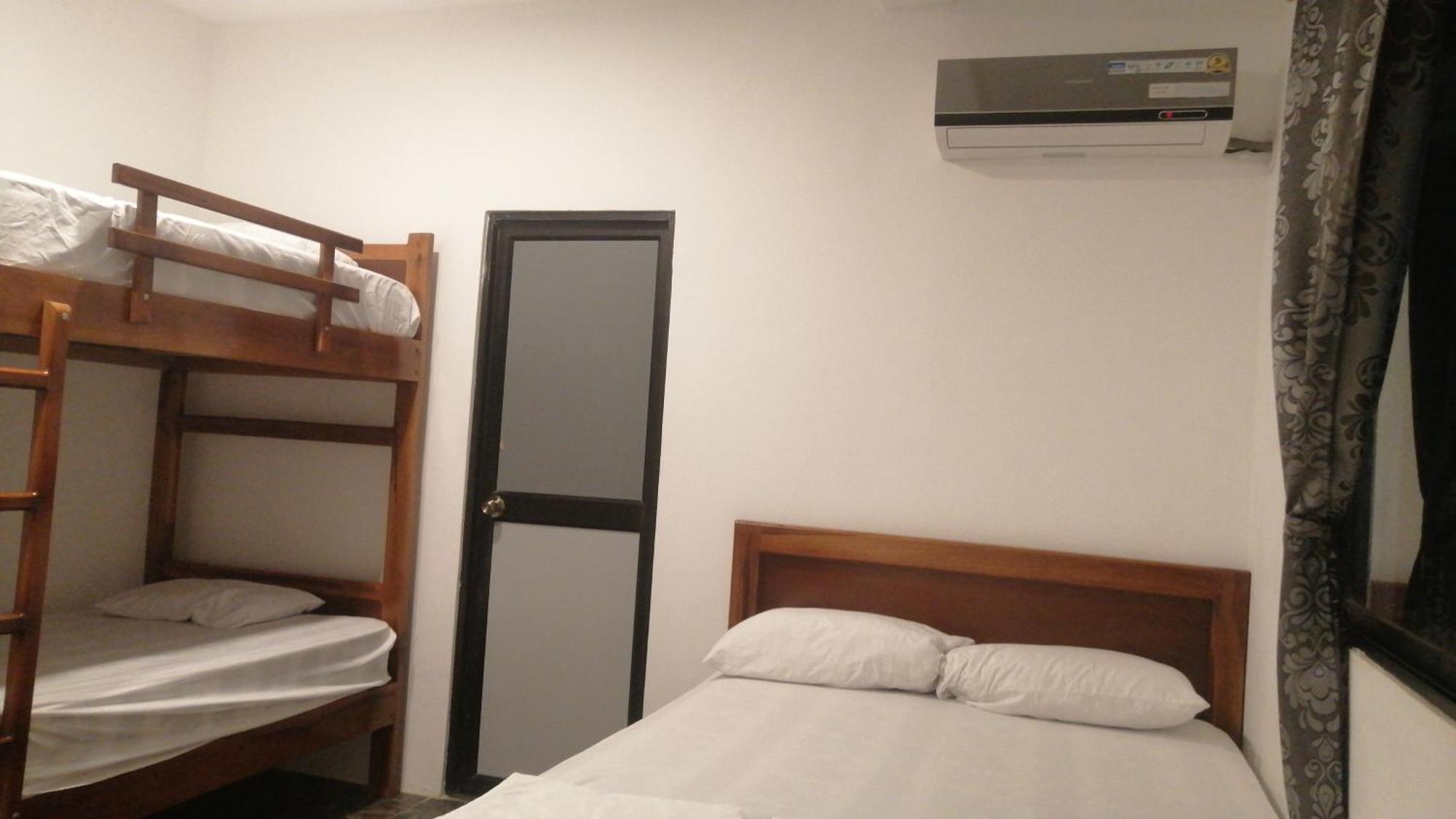 Palmendros Hosteria Montañita Kamer foto
